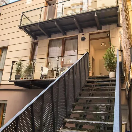 Romantic Duplex Loft In The Heart Of Apartman *