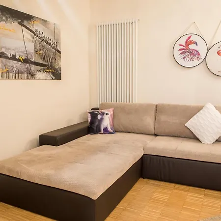 Romantic Duplex Loft In The Heart Of Prag