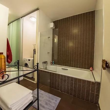 Romantic Duplex Loft In The Heart Of Daire