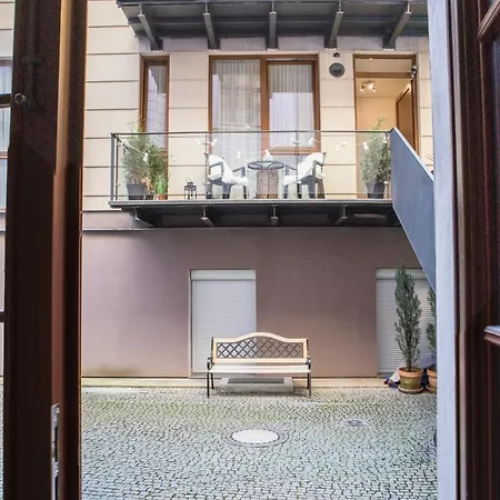 Apartman Romantic Duplex Loft In The Heart Of *
