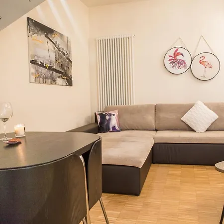 Romantic Duplex Loft In The Heart Of Apartman Prága