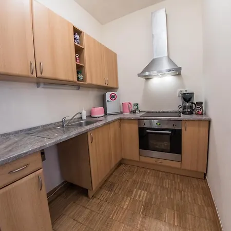 Romantic Duplex Loft In The Heart Of Daire Prag